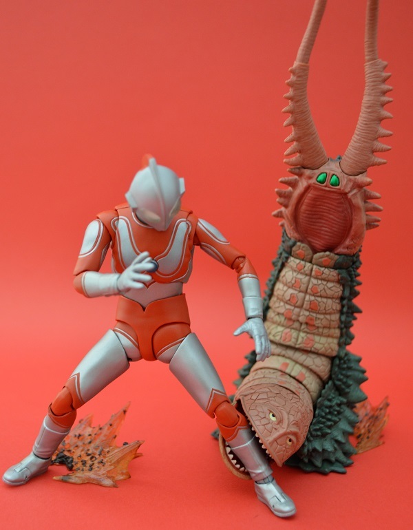 S.H.Figuarts ツインテール | 魂の玩具箱 S.H.Figuarts ツインテール | 魂の玩具箱
