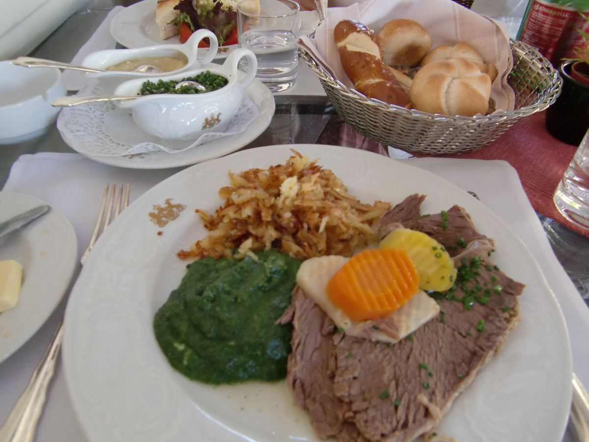 2010102012.jpg